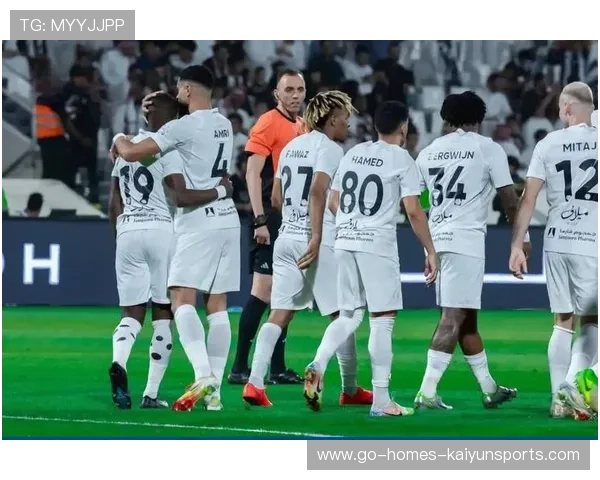 瓜帅若在关键战中重拾智慧，曼城将再度称雄