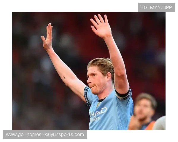 德布劳内手术刀直塞助攻福登，曼城前场进攻群轮番施压